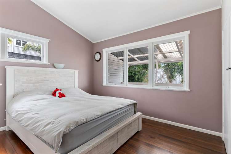 111 Carlisle Road Torbay_18