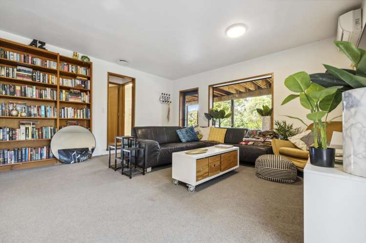31 Arama Avenue Titirangi_15