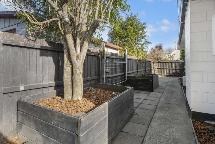 2/36 Tomes Road Saint Albans_11