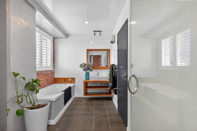 2/38 Bay Street Petone_14