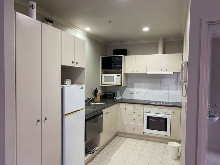 10j/1 Emily Place Auckland Central_0