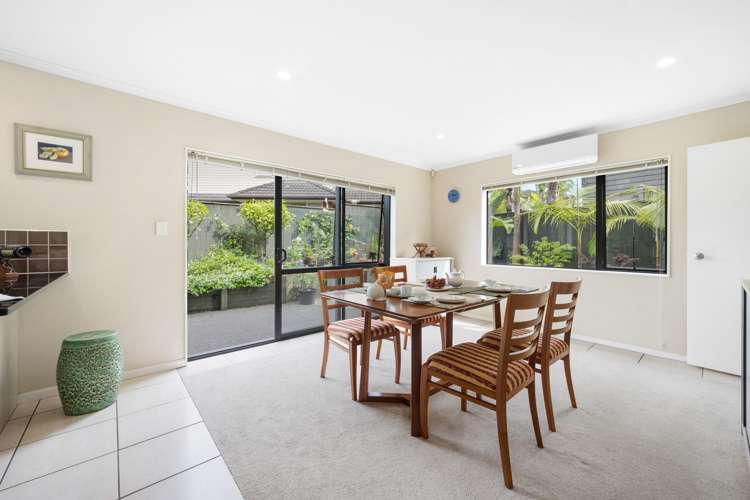 6 Tornish Drive Flat Bush_24