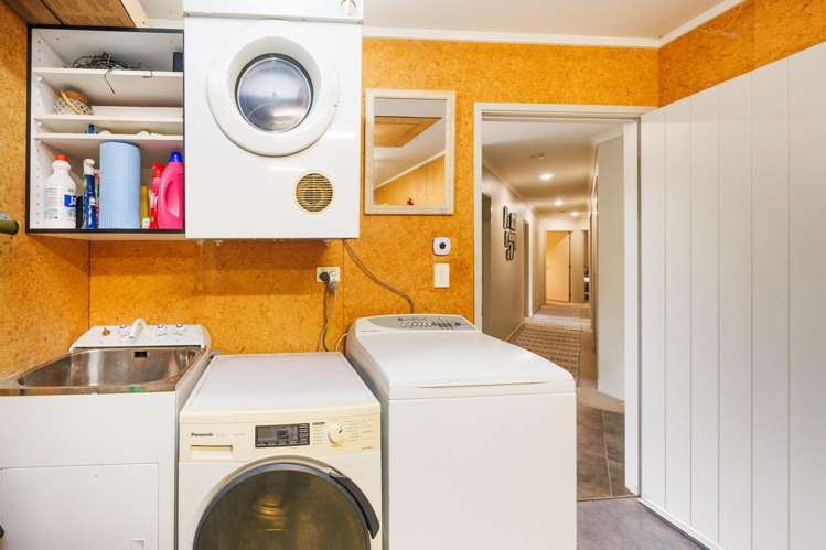 39 County Heights Drive Aokautere_13