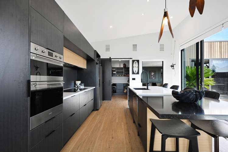 17 Mike Smith Drive_5