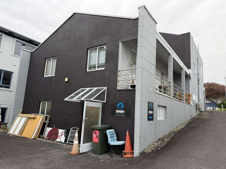 68 Vivian Street New Plymouth_16