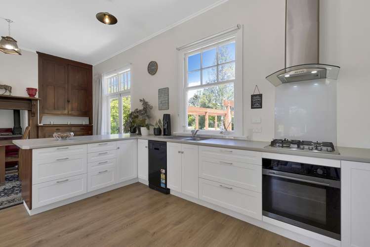 427 Earlys Road Cust_13