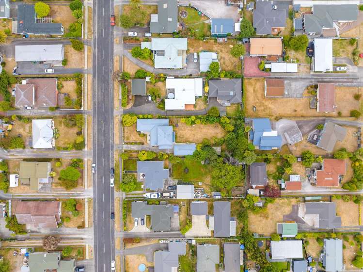 9 Tamatea Road Taupo_30