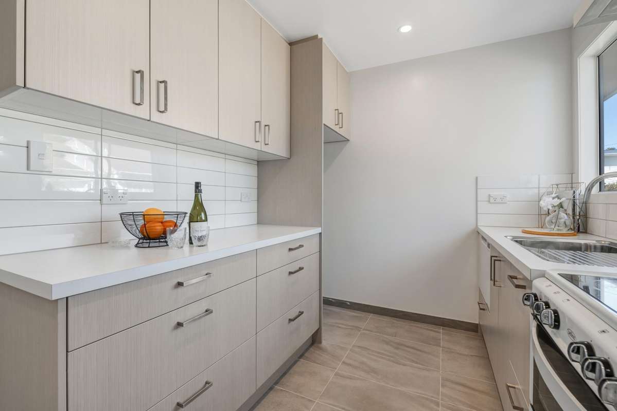 2/36A Sunnynook Road_4