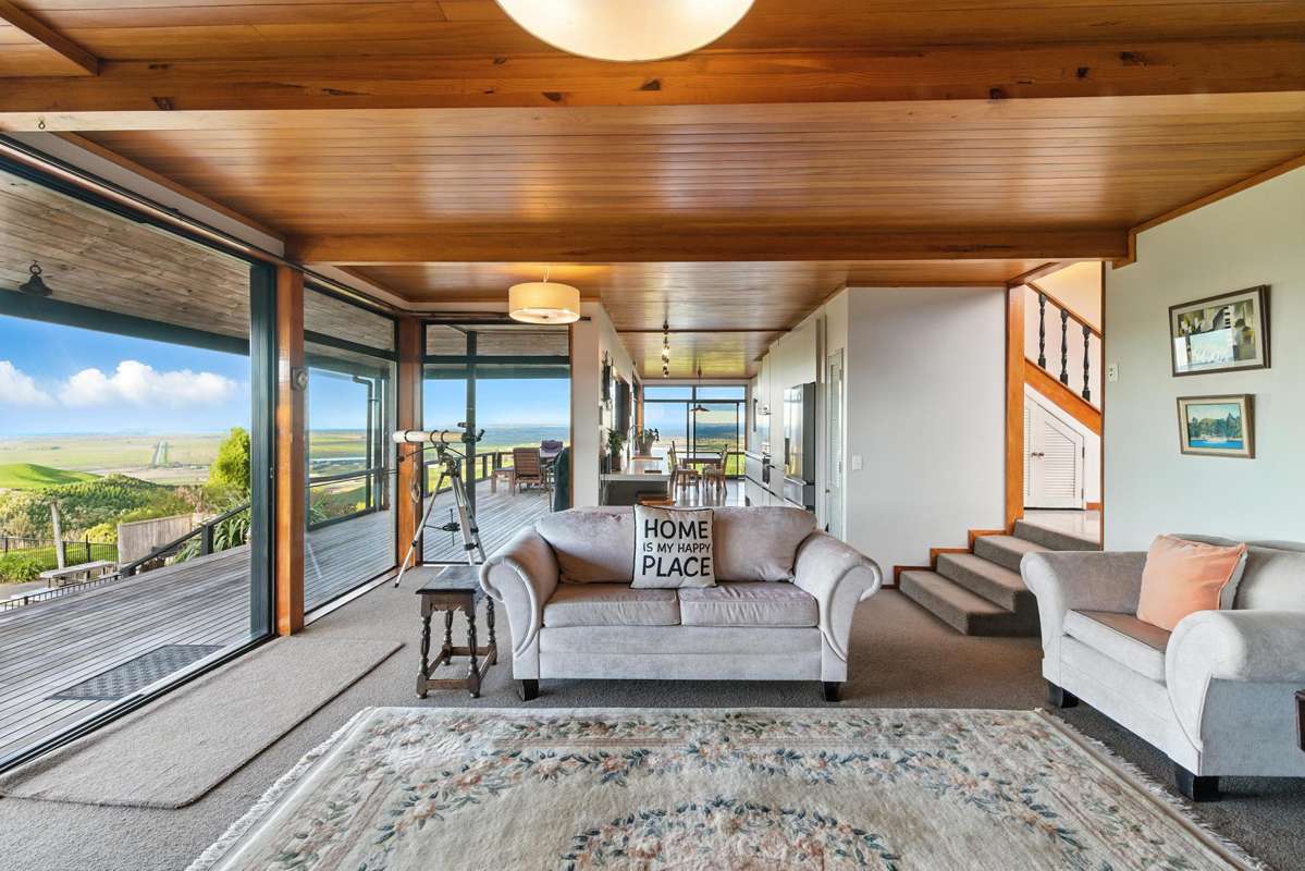 502E Reid Road_2