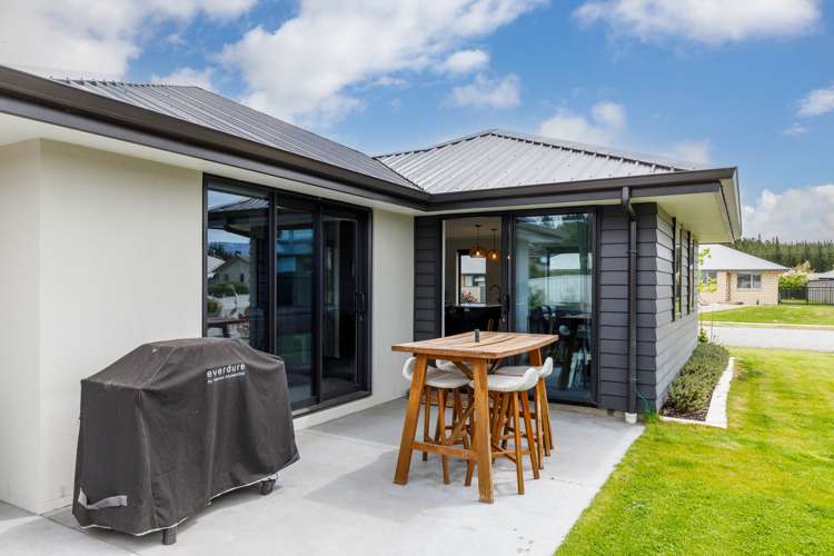 19 Henderson Drive Alexandra_20