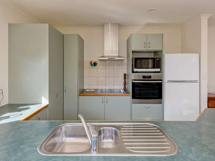 111a Charles Street Blenheim Central_21