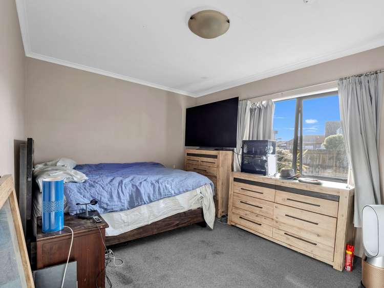 32 Dahlstrom Grove Kelvin Grove_18