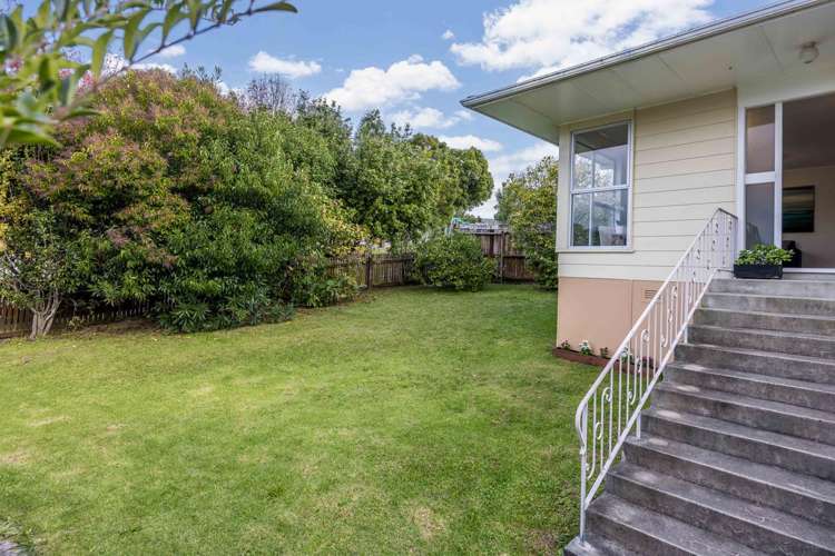 20 Bellringer Road Massey_20