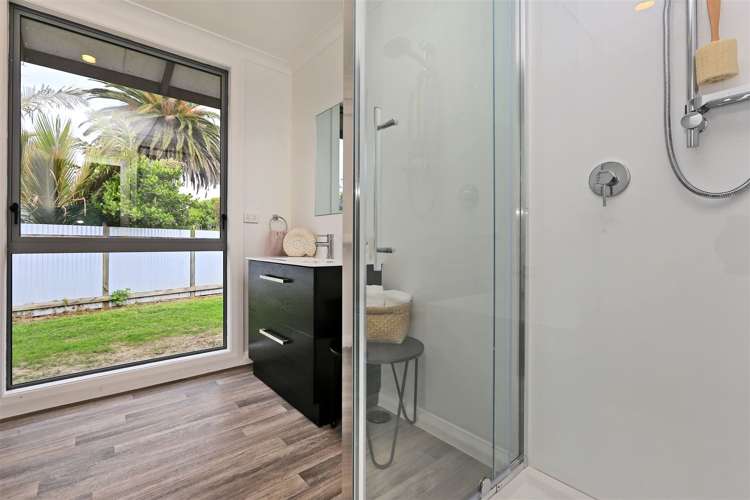 8 Beach Road Haumoana_11