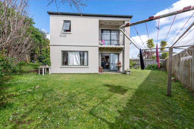 47 Newbliss Crescent East Tamaki Heights_13