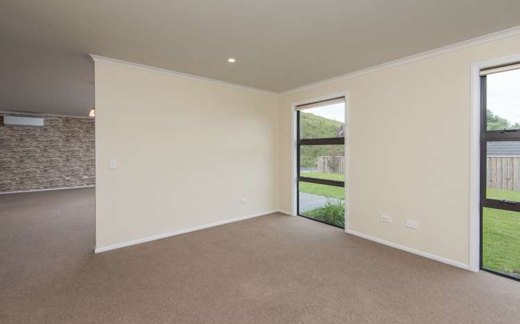 81 Sanctuary Drive Stoke_6