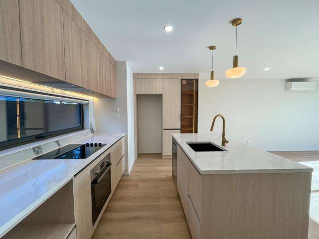6/30 Crowther Street 1644_1