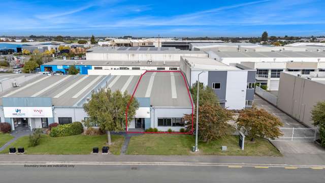 Vacant industrial unit – Road frontage on Hayton