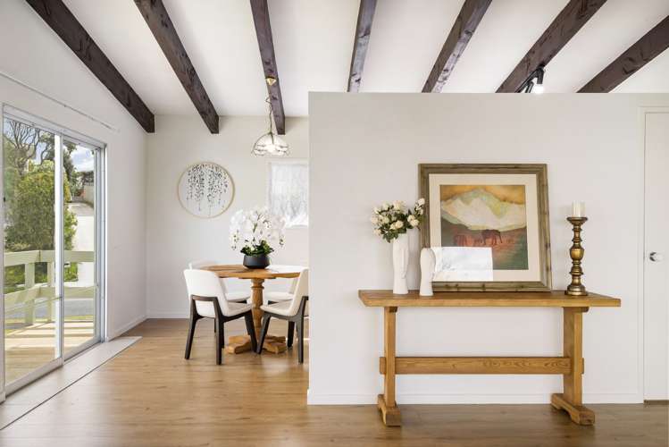 19 Ravenwood Drive Forrest Hill_17