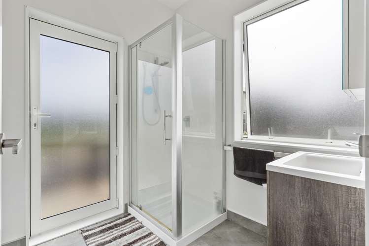 7 Warbler Crescent Papakura_14