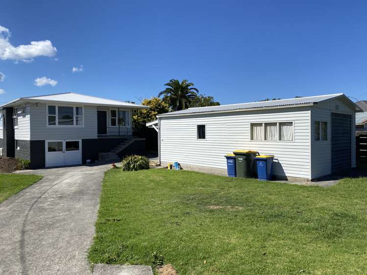 1 Graham Avenue Te Atatu Peninsula_1