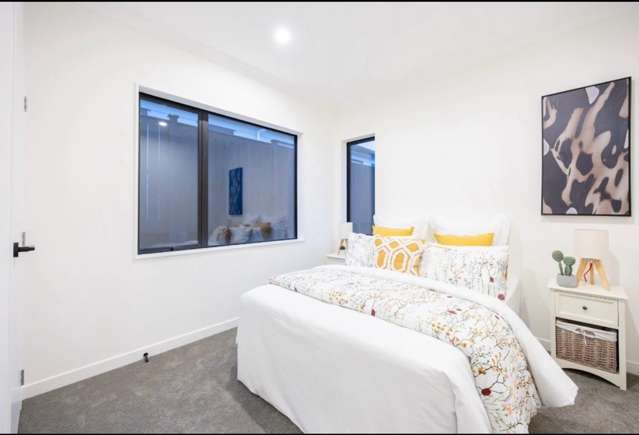4 (Unit) Moyle Street 1629_1