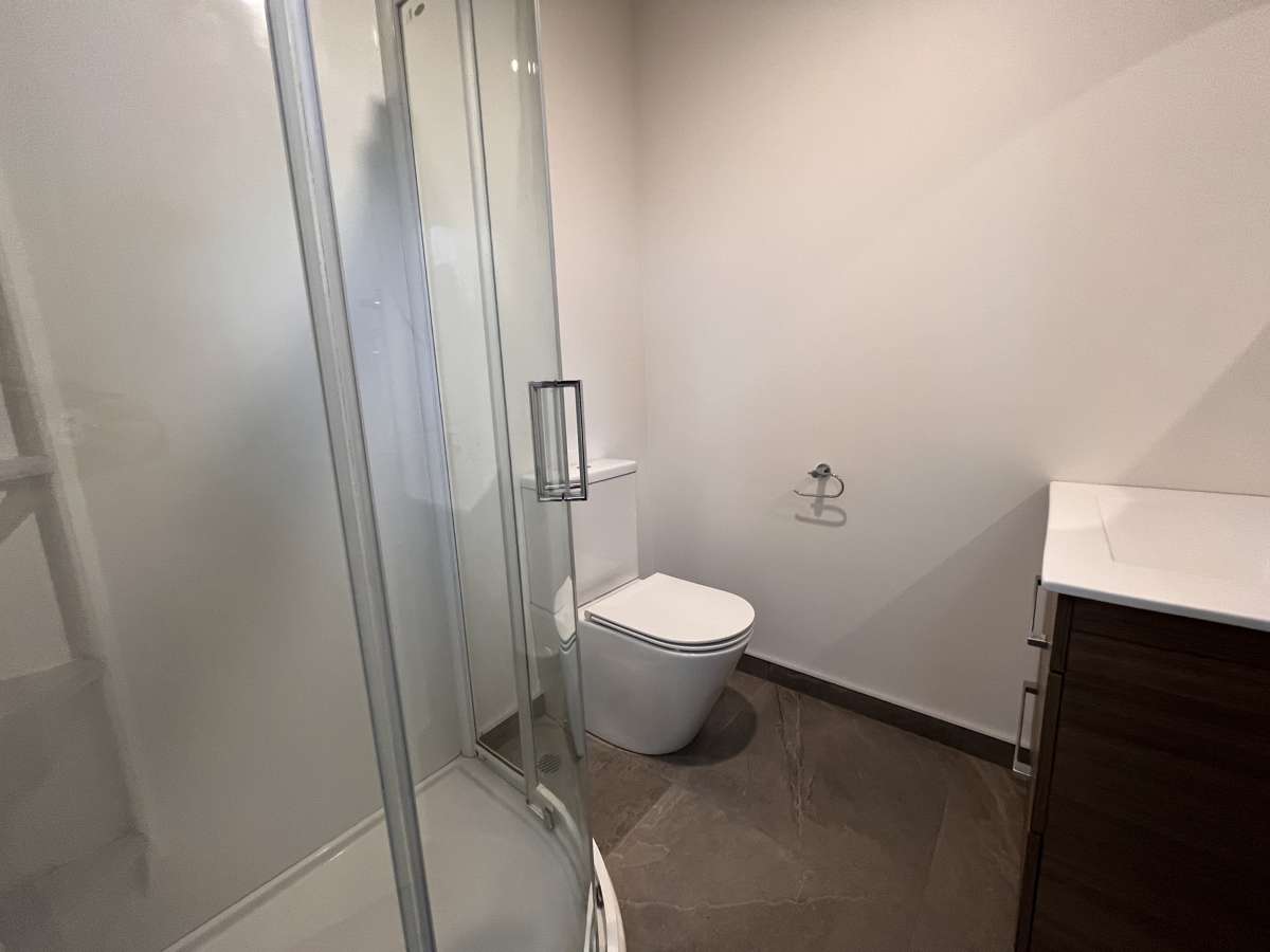 1/142 Leinster Road_5