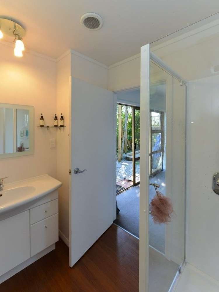 35 Whitby Road Britannia Heights_14