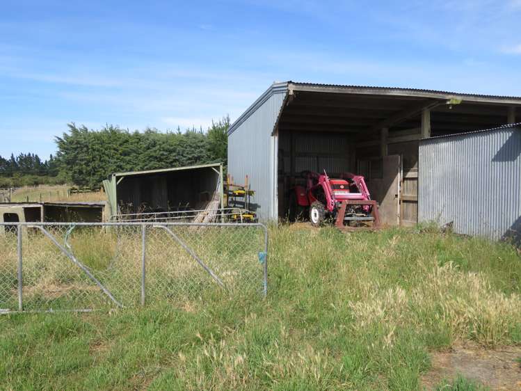 101 Wards Road Chertsey_22