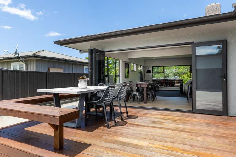 35 Flanders Avenue Onekawa_13