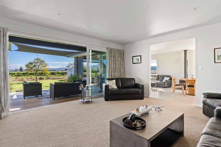 13 Gwyneth Place Lytton West_9