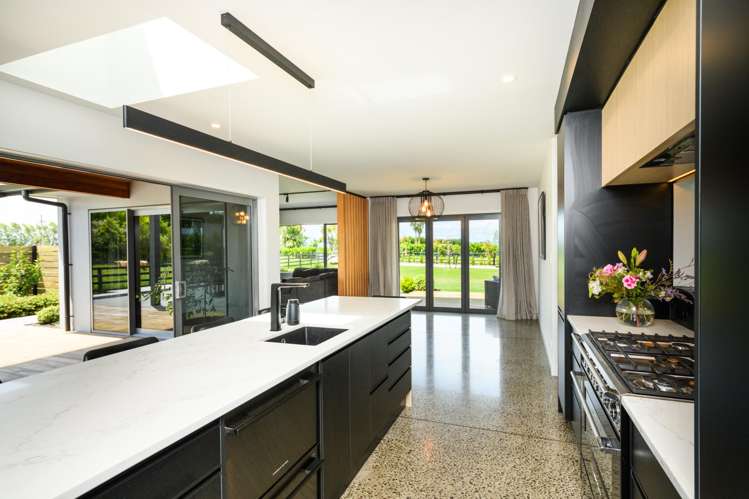 643 Mount Stewart Halcombe Road Halcombe_6