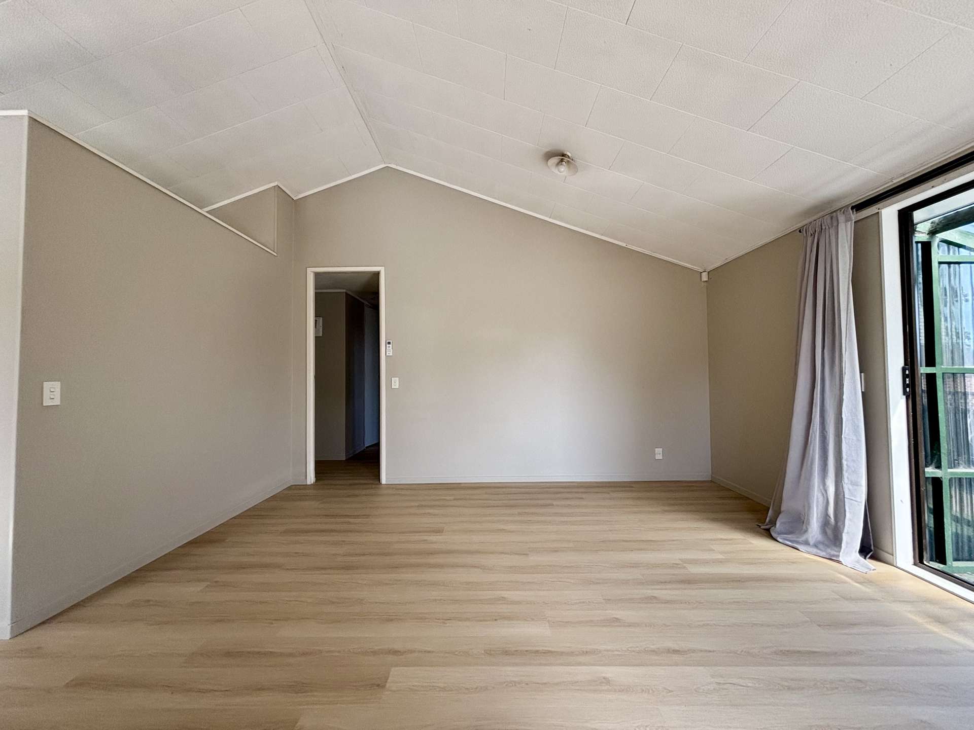 3/42 Fairlands Avenue Waterview_0