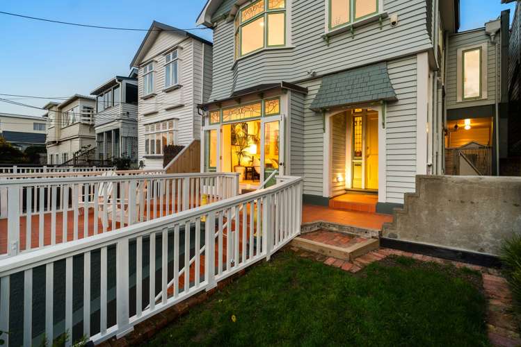 16 Hawker Street Mount Victoria_17