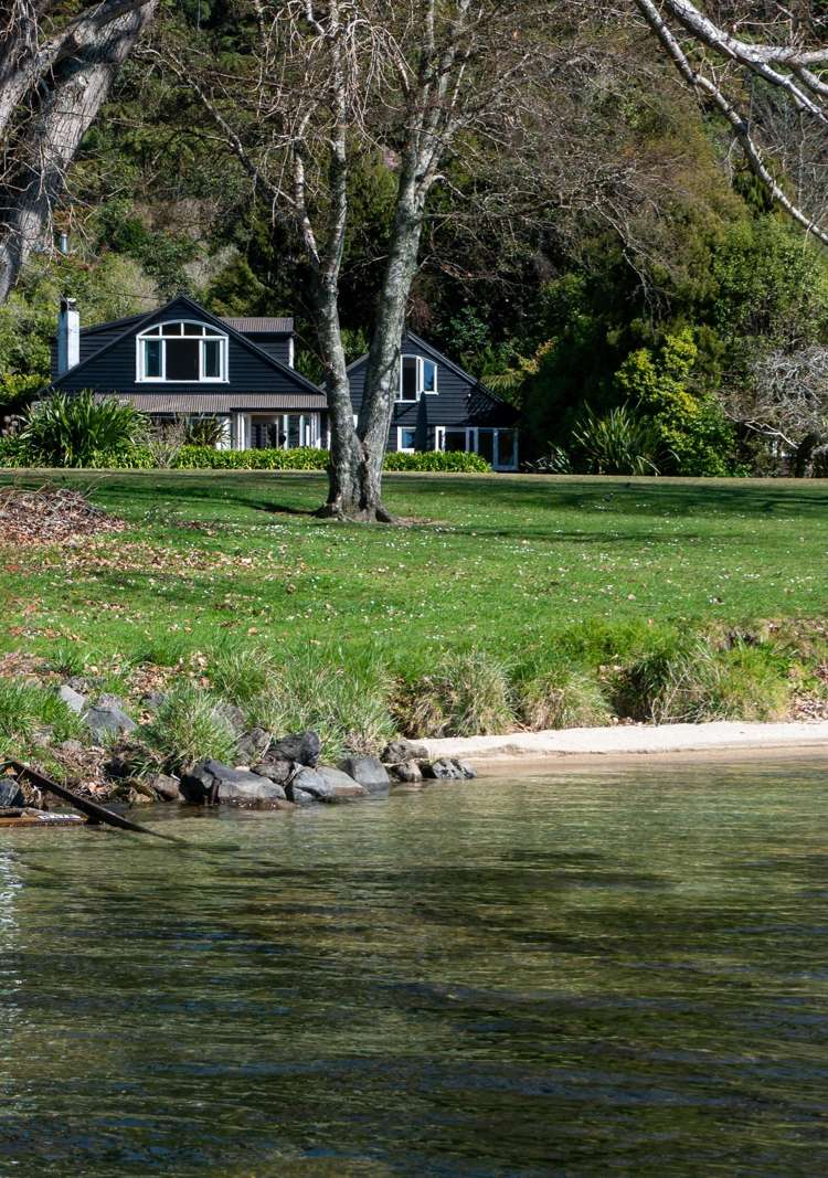 113 Spencer Road Lake Tarawera_25