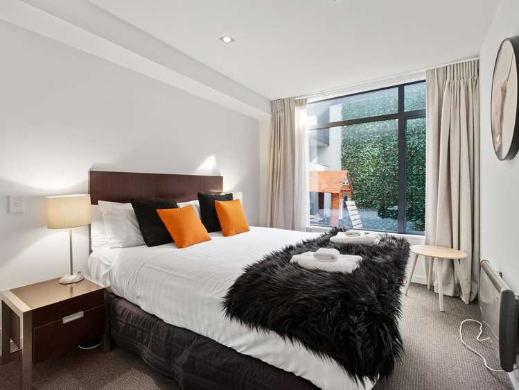 38h Lomond Crescent Queenstown_15