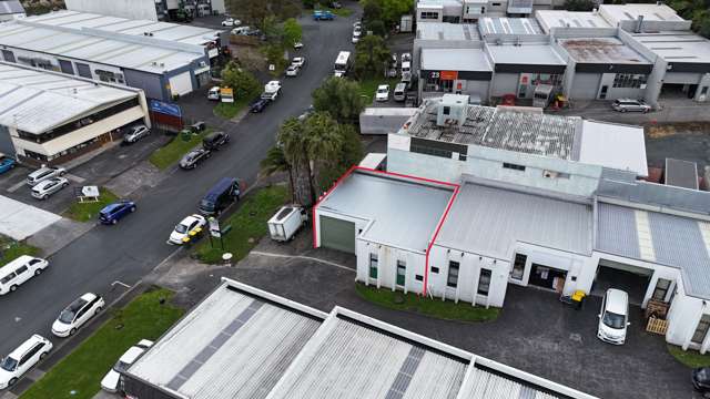 Wairau Valley Road Front - 127sqm Industrial