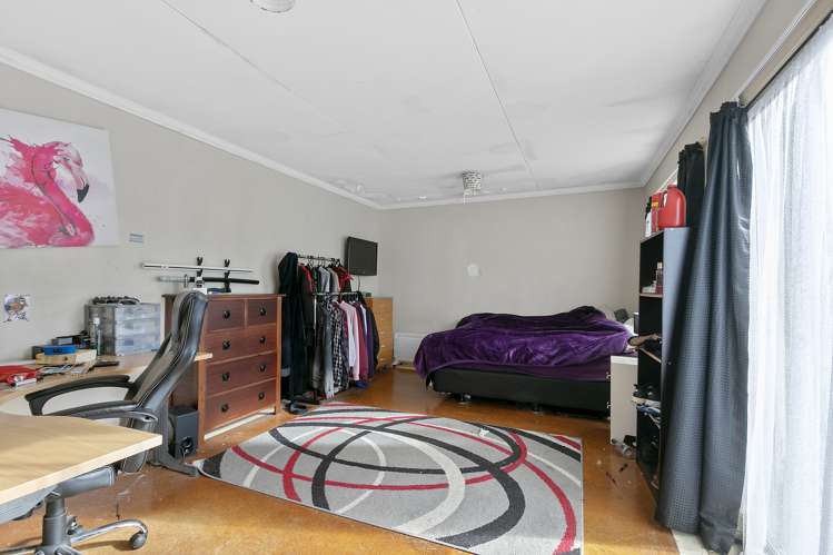 195 Wellington Road Wainuiomata_9