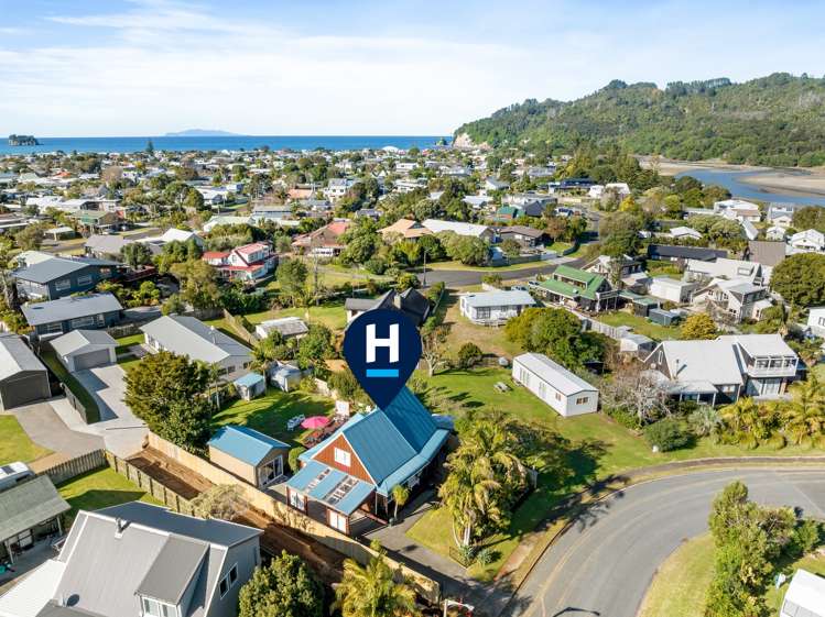 127 McKellar Place Whangamata_34