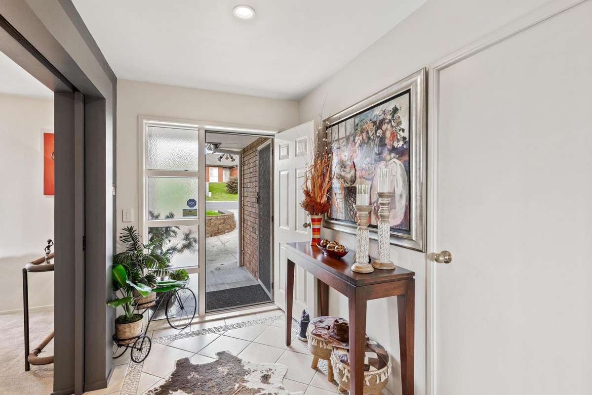 8 Toledo Avenue_3