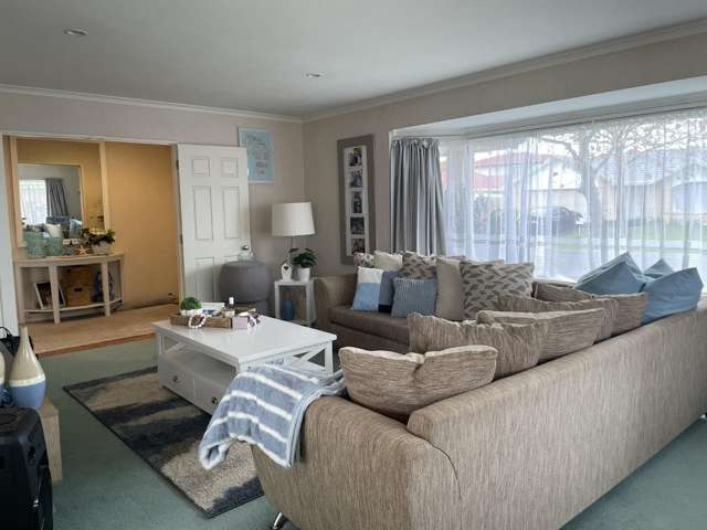 3 Chapletown Drive 10668_4