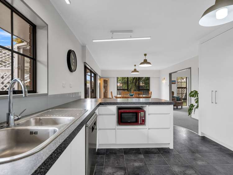 14 Hikurangi Street Whakatane_13