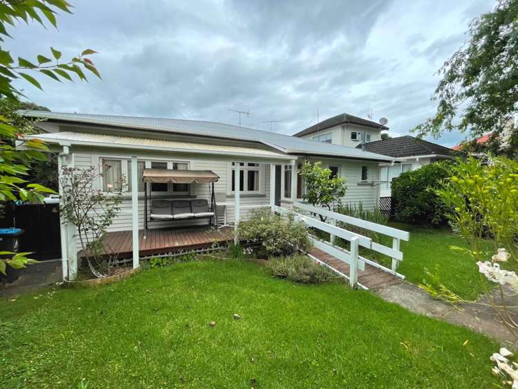 18 Irirangi Road Greenlane_10