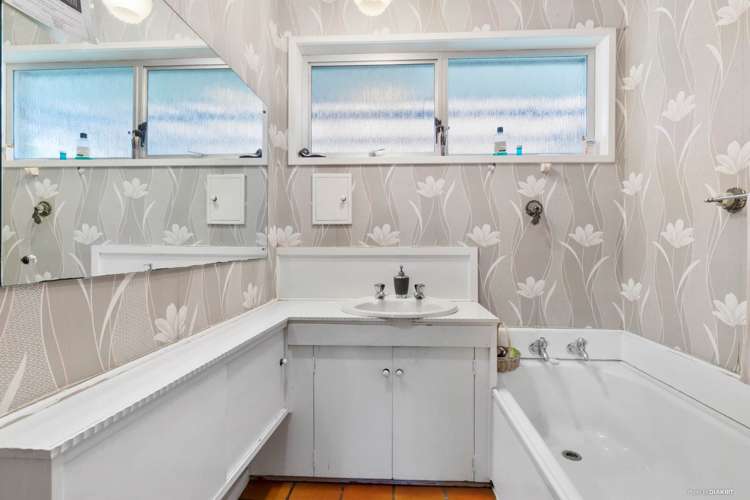 17 Cheriton Road Mellons Bay_18