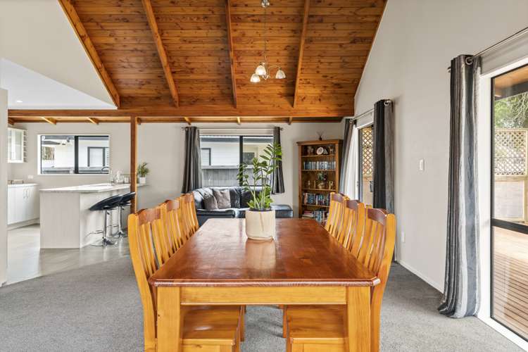 46 Redlands Grove Swanson_13