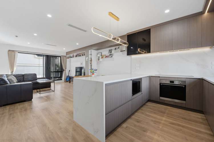 4/12 Tawera Road Greenlane_9