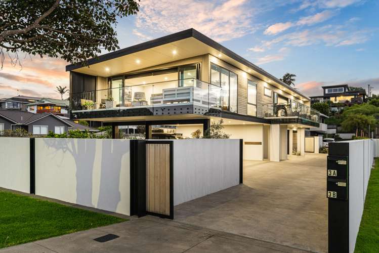 3a William Bayes Place Red Beach_25