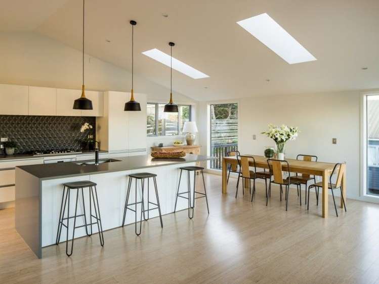 76a Kahu Road Paremata_2