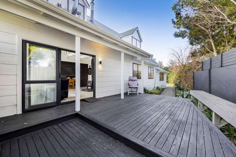 4 Ponderosa Place Opunake_2