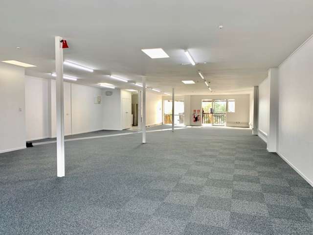 PONSONBY OFFICE WITH VIEWS